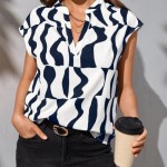 BLUSA CUELLO NOTCH ESTAMPADO MANGA MURCIÉLAGO
