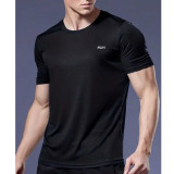 Camiseta deportiva con estampado de letra