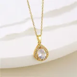Collar de acero inoxidable chapado de oro 18k con incrustación circón