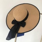 Sombrero de playa borde ancho