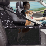 Asiento de coche para perro impermeable con estampado de hueso