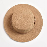 Sombrero con letra y cinturón