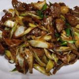 RES CON CEBOLLIM CHINO