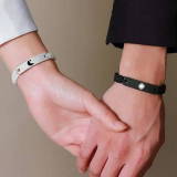 Set de pulseras diseño de luna y sol de acero inoxidable